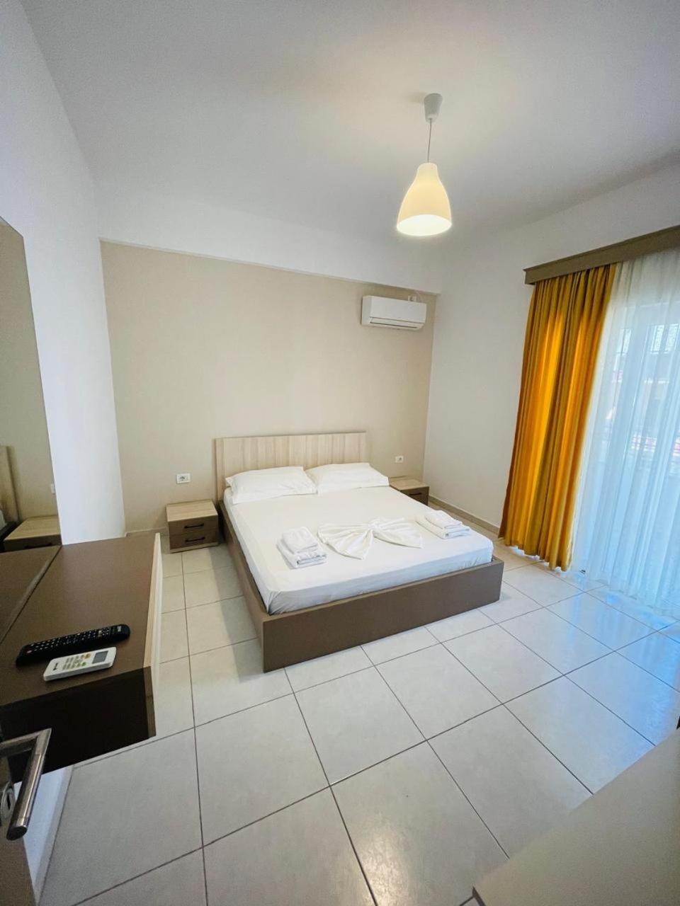 Eliona Apartments Sarandë Exterior foto