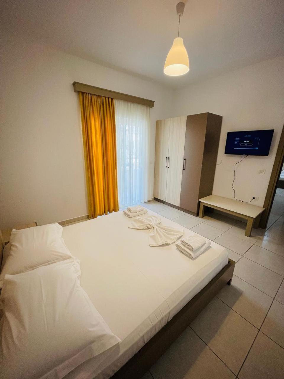 Eliona Apartments Sarandë Exterior foto